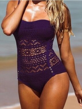 Lookbook Store Crochet Lace knit  bandeau neck 1 piece swimsuit size 10